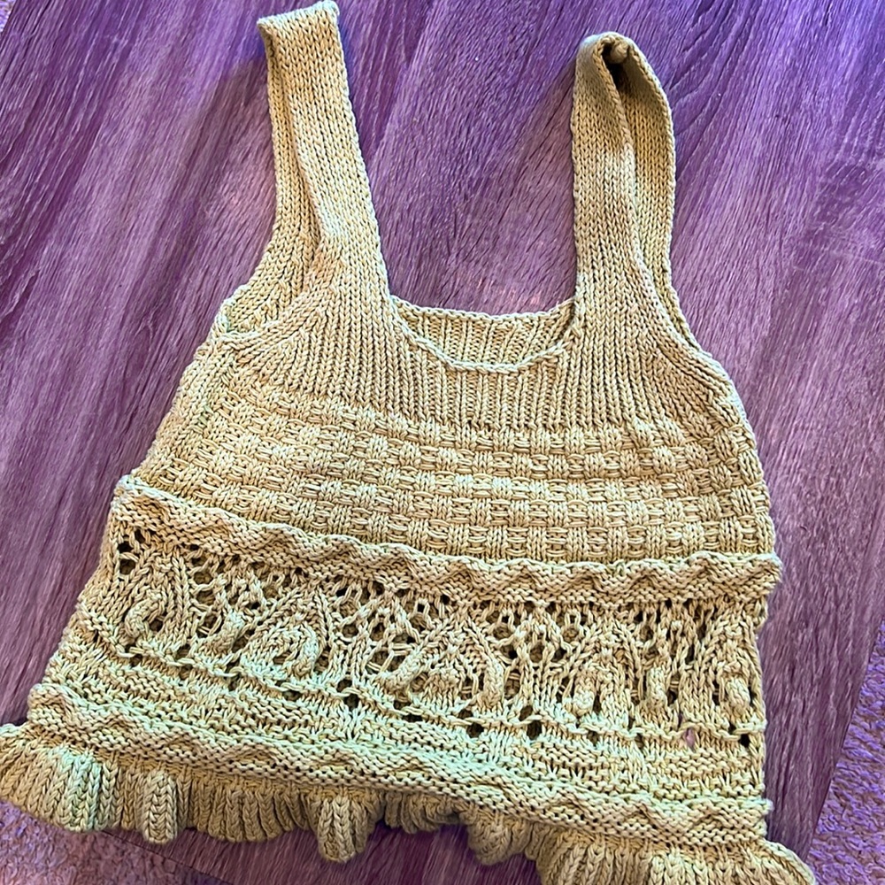 Pastel lime green Zara knit tank. Only wore once. Size small!